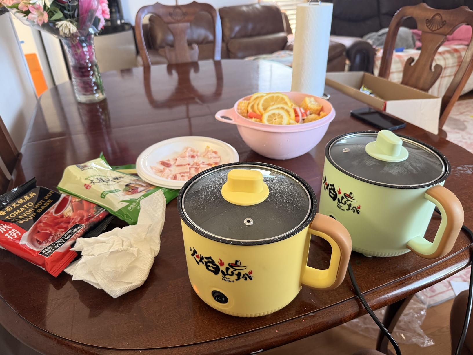 VEGAS Electric Hot Pot with Stainless Steel Steamer, 1.7L Mini Portable Ramen Noodle Cooker, Nonstick Electric Cooking Pot with Glass Lid for Dorm Travel Office - Steam & Boil, 7 Inch customer photo 2