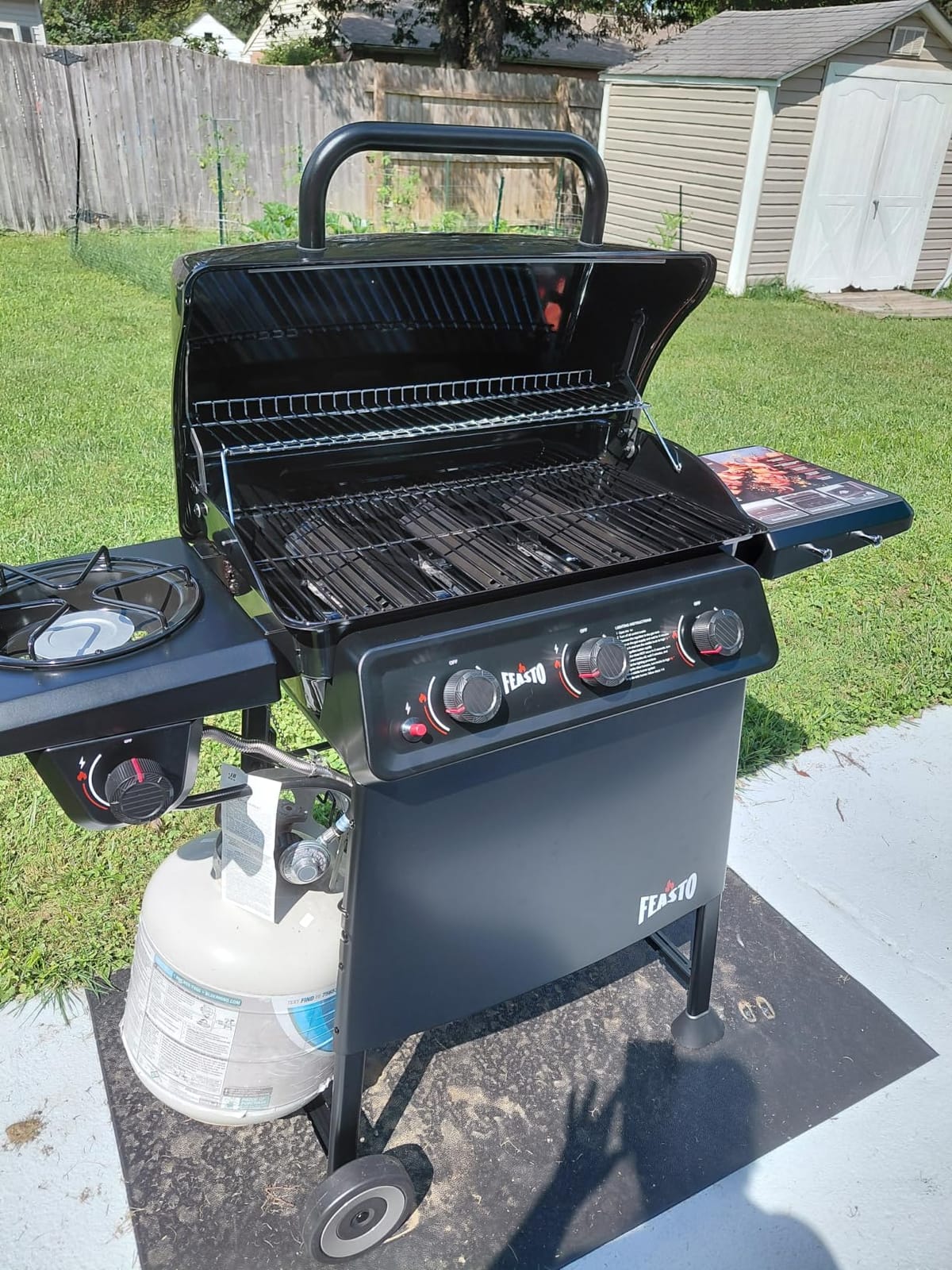 Feasto 5 Burner Propane Gas Grill with Side Burner and Sear Burner, Silver | 58,000 BTU, Side & Sear Burners, 686 Sq.In. Cooking Space, All Stainless Steel for Backyard Parties & Family BBQ customer photo 1