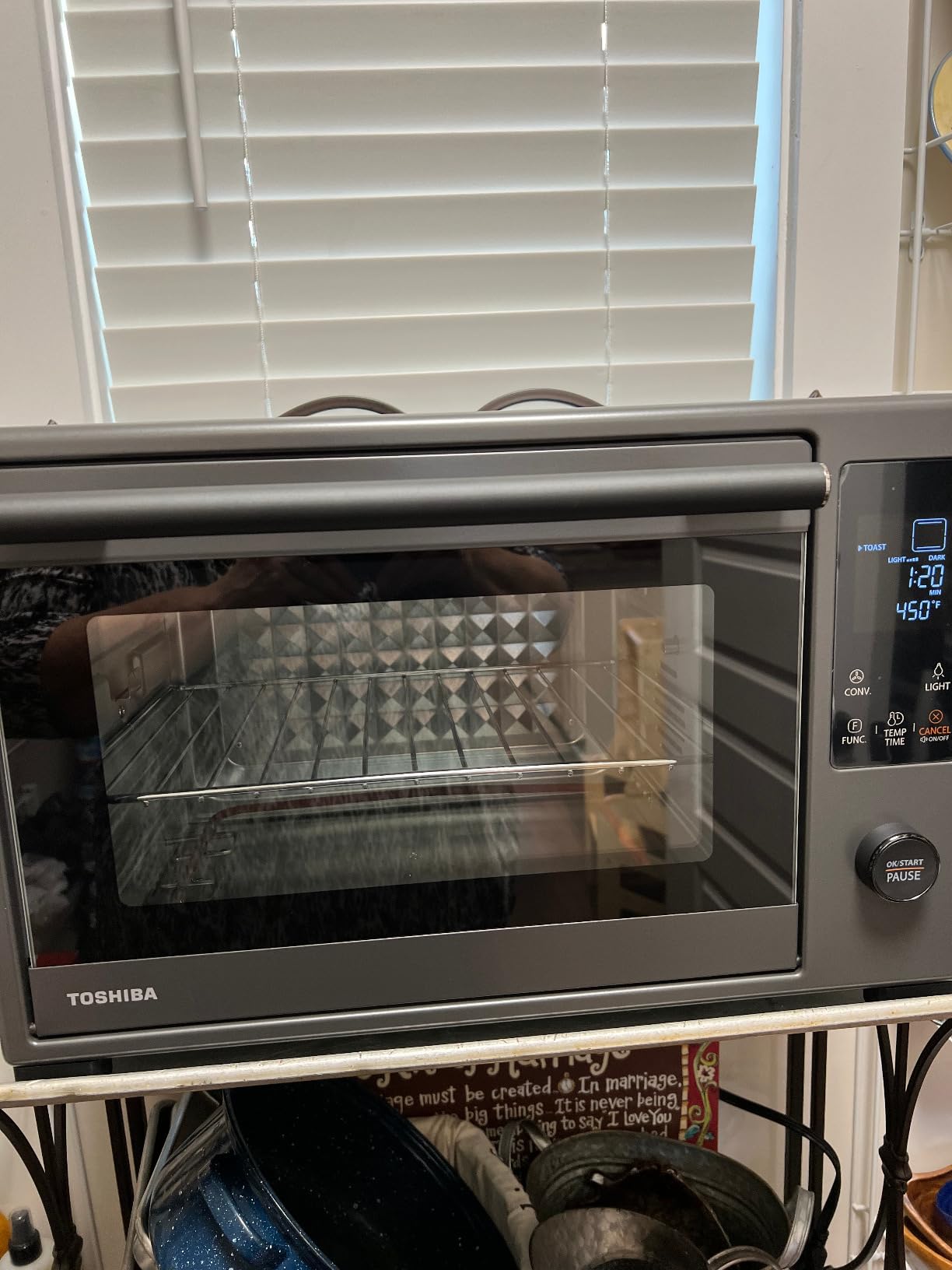 TOSHIBA 10-in-1 Convection Toaster Oven, 6-Slice Countertop Oven, 1500W customer photo 2