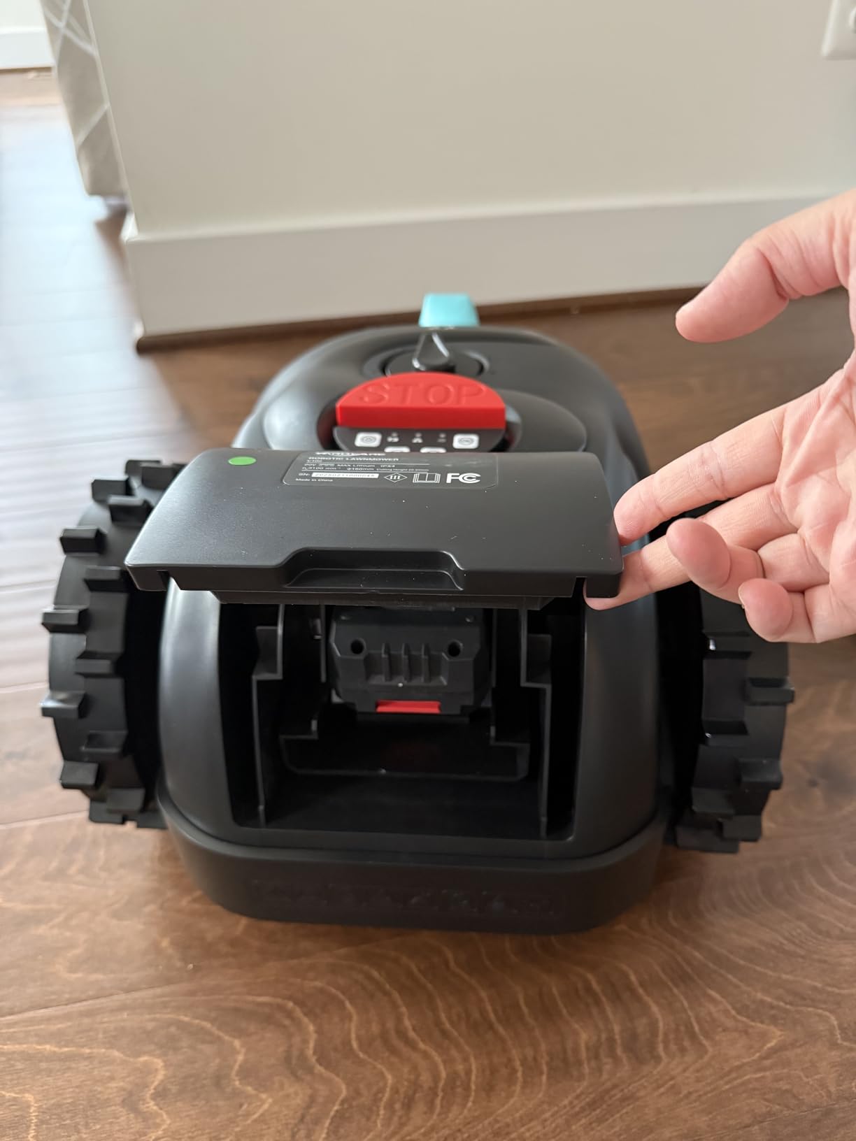 YARDCARE V100 Automatic Robot Lawn Mower HD Vision for Lawn Max 1600 sq ft customer photo 1