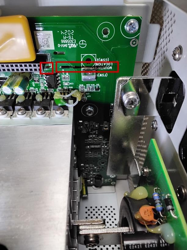 Xantrex 815-3012 Freedom SW 3012 150 Amp Inverter/Charger customer photo 2