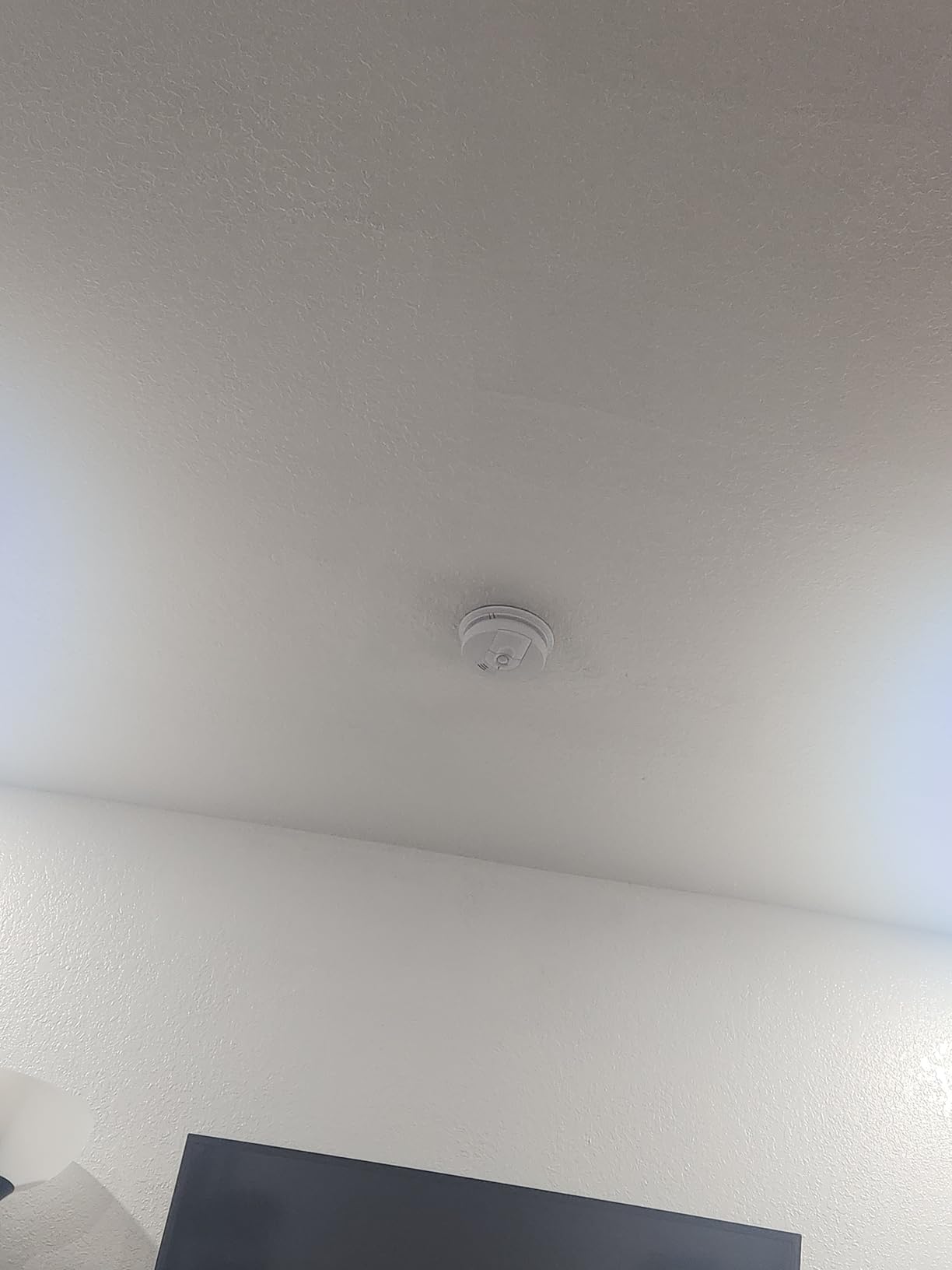 Kidde 21007588 Hardwired Interconnectable 120-Volt Smoke Alarm with Battery Backup, 4-Pack customer photo 1