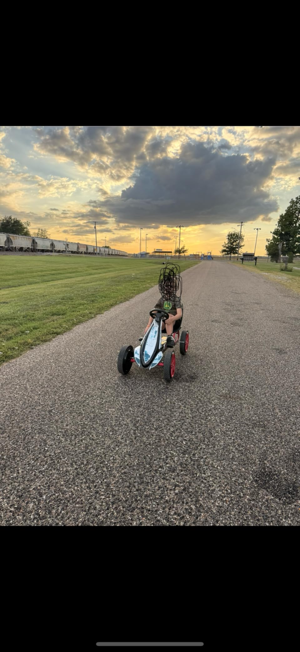 hauck Kids Pedal Go Kart, Hurricane 4 Wheel Bike Cart, Ages 4-10, Red customer photo 1