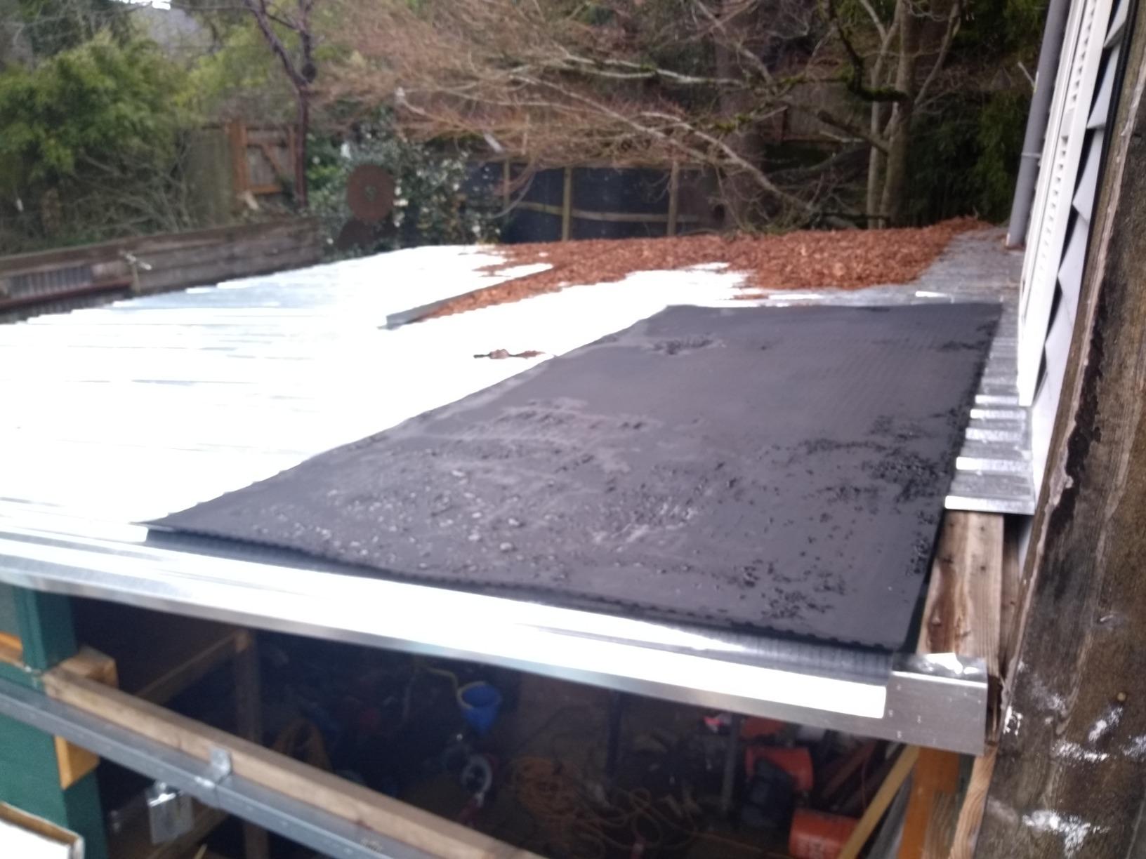 BDK M330 Heavy-Duty Truck Utility Bed Mat – Extra-Thick 4' x 8' Rubber Cargo Liner, Durable All-Weather Protection, Trim-To-Fit Design, Black customer photo 2