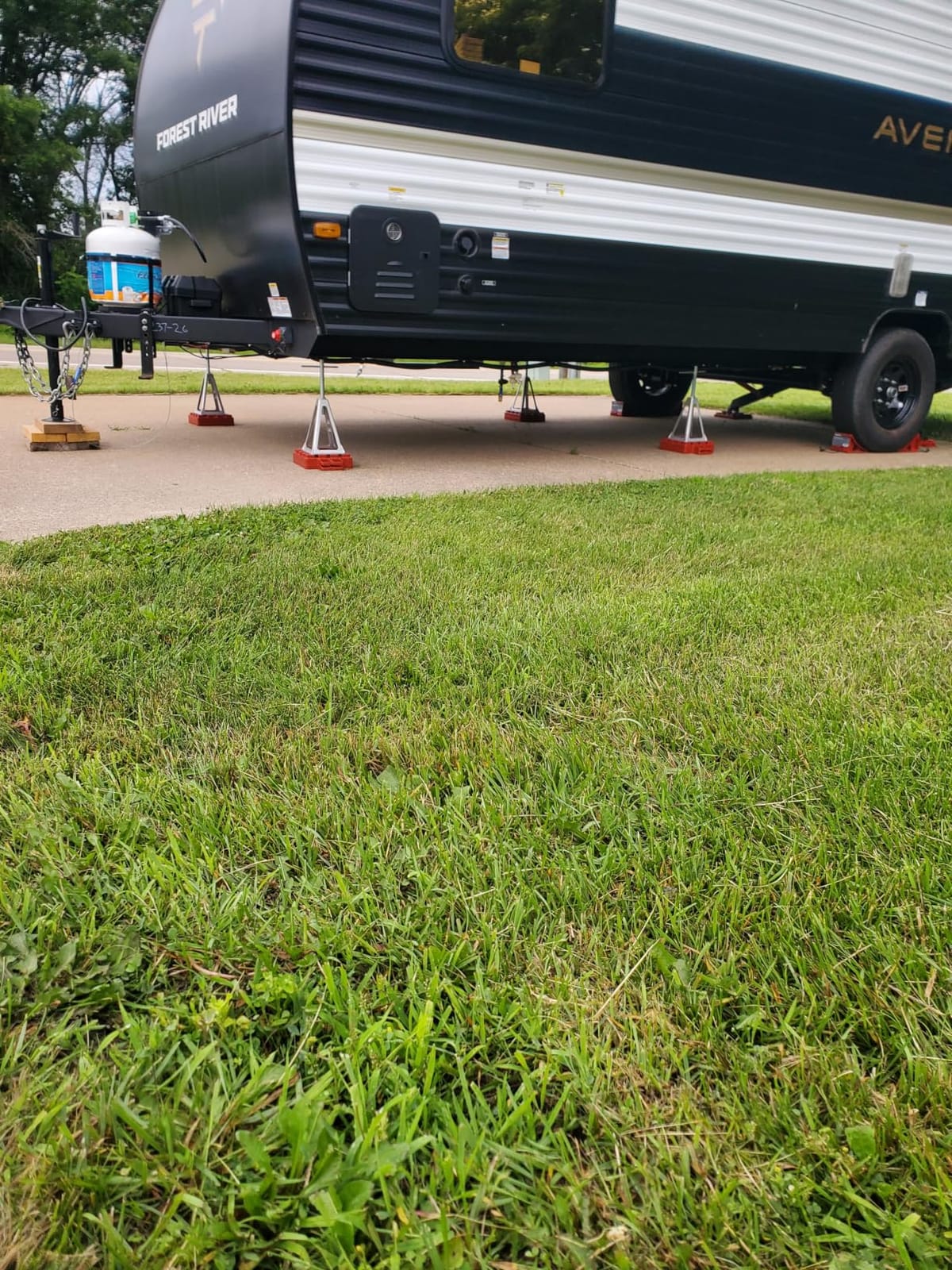 RVGUARD RV Stack Jacks 4 Pack, 6000 Lbs Aluminum Stabilizer Jacks customer photo 1