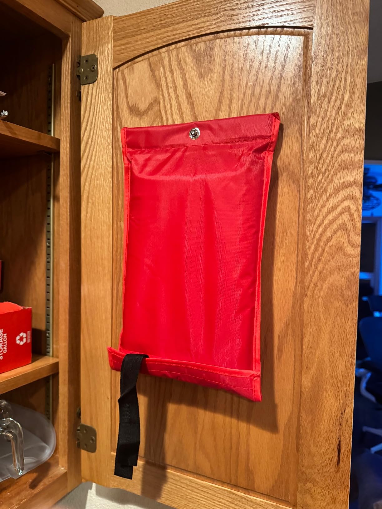 Fire Blanket for Home and Kitchen, 39 x 39 Inch Fiberglass, Pull Tabs customer photo 2