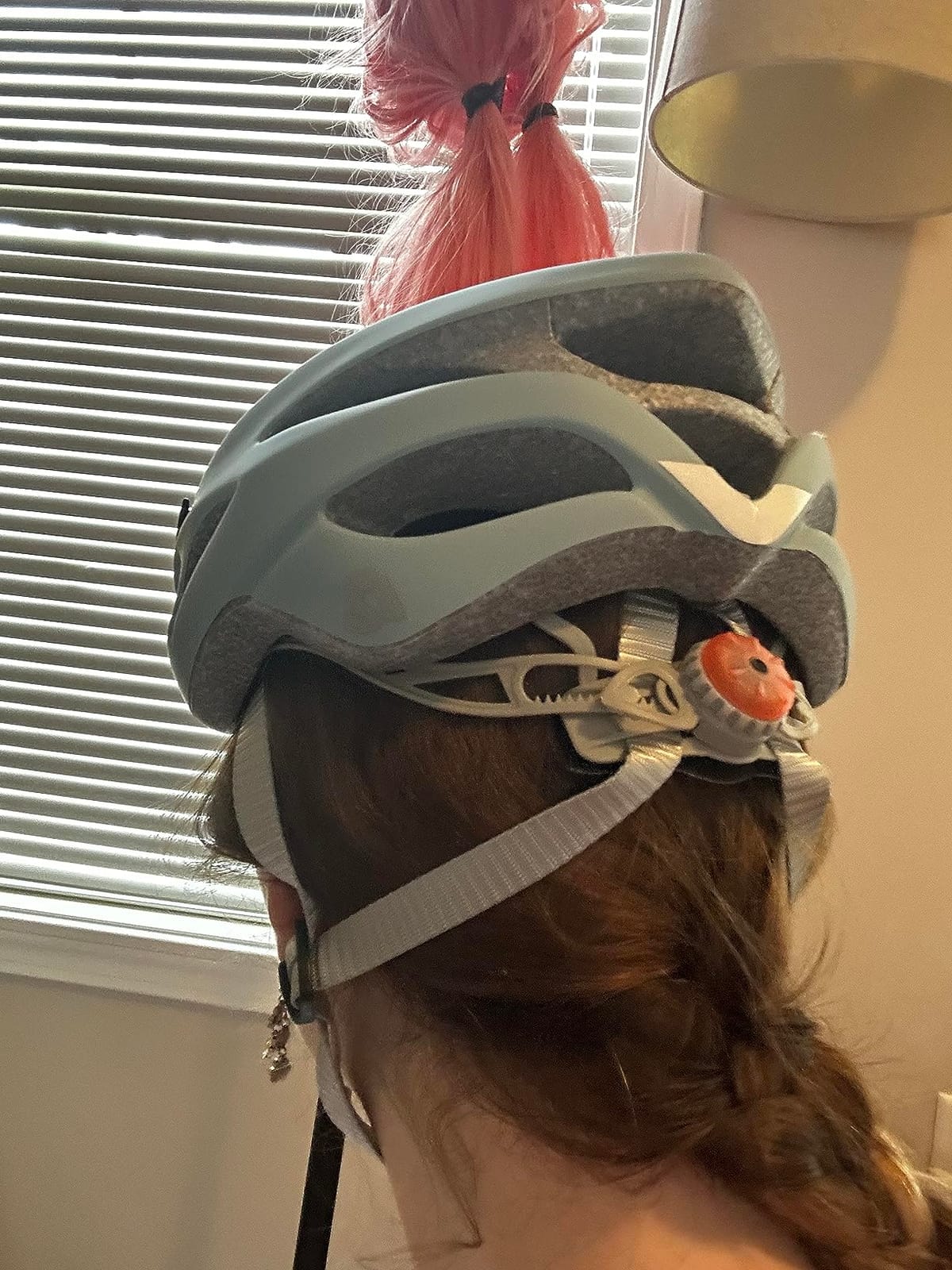 Retrospec Silas Road Bike Helmet with 24 Air Vents & Built-in LED Safety Light - Adjustable Adult Cycling Protection 54-61cm - Padded & Lightweight Design customer photo 1