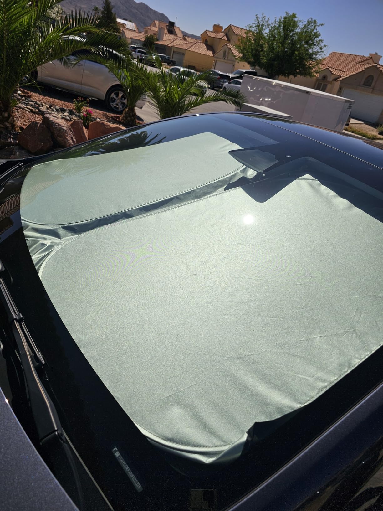Spigen ZeroGap Windshield Sunshade for All Tesla Model Y & 3 customer photo 1