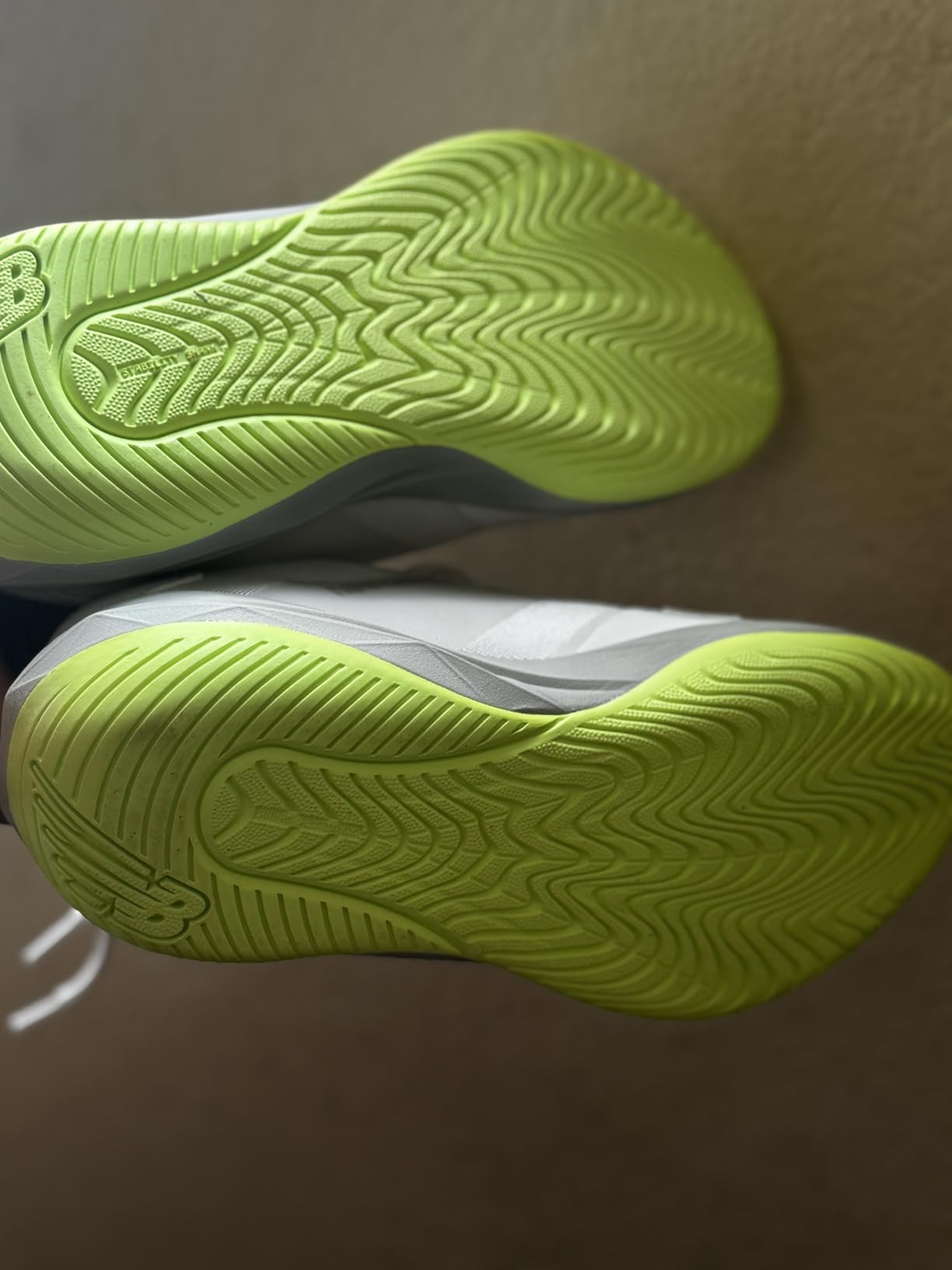 New Balance womens Fuelcell 796 V4 customer photo 1