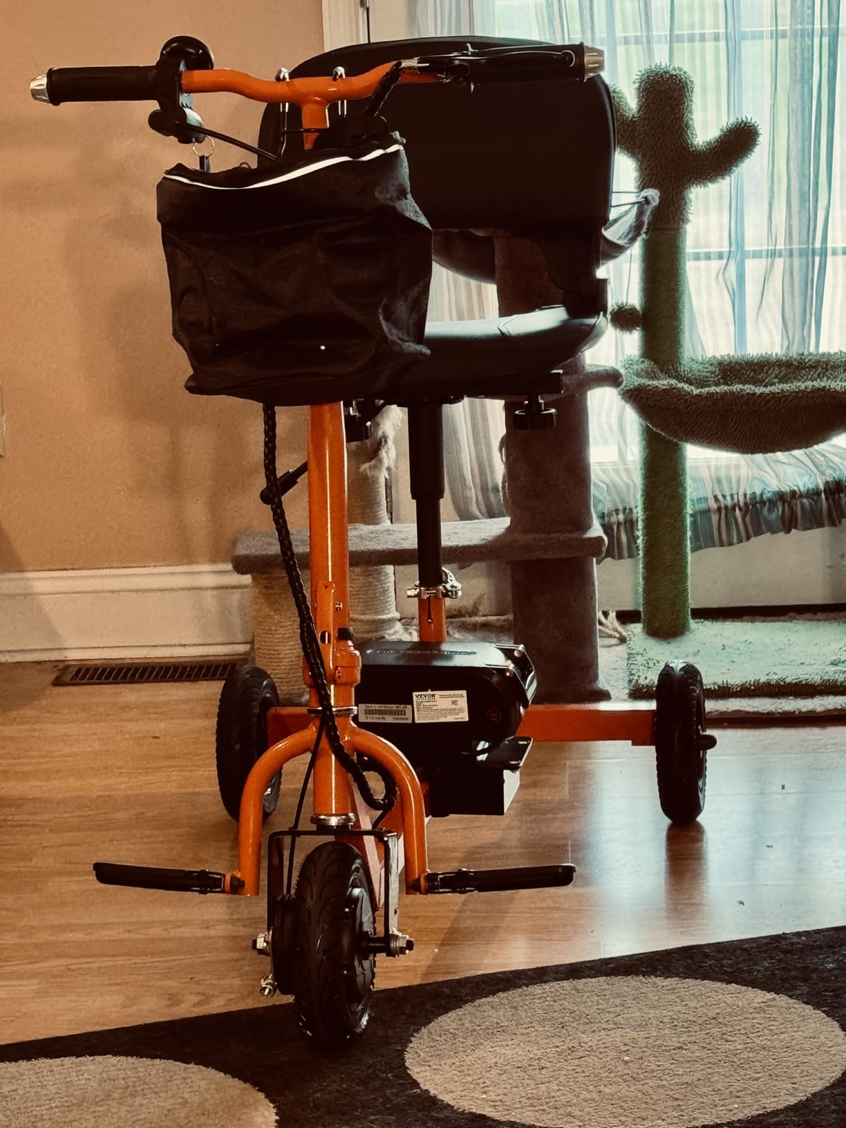 VEVOR 2025 Upgraded Lightweight Mobility Scooter for Adults & Seniors,50lb Foldable, FAA & Cruise Approved with 12 Mile Range & Removable Battery. Supports 330lbs customer photo 1