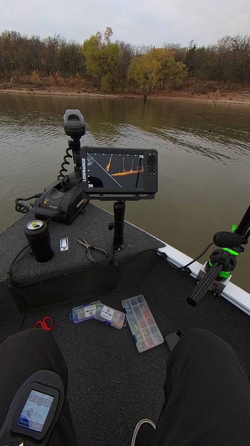 Lowrance Eagle Eye 9 Live Sonar Fish Finder with Preloaded C-MAP Charts customer photo 2