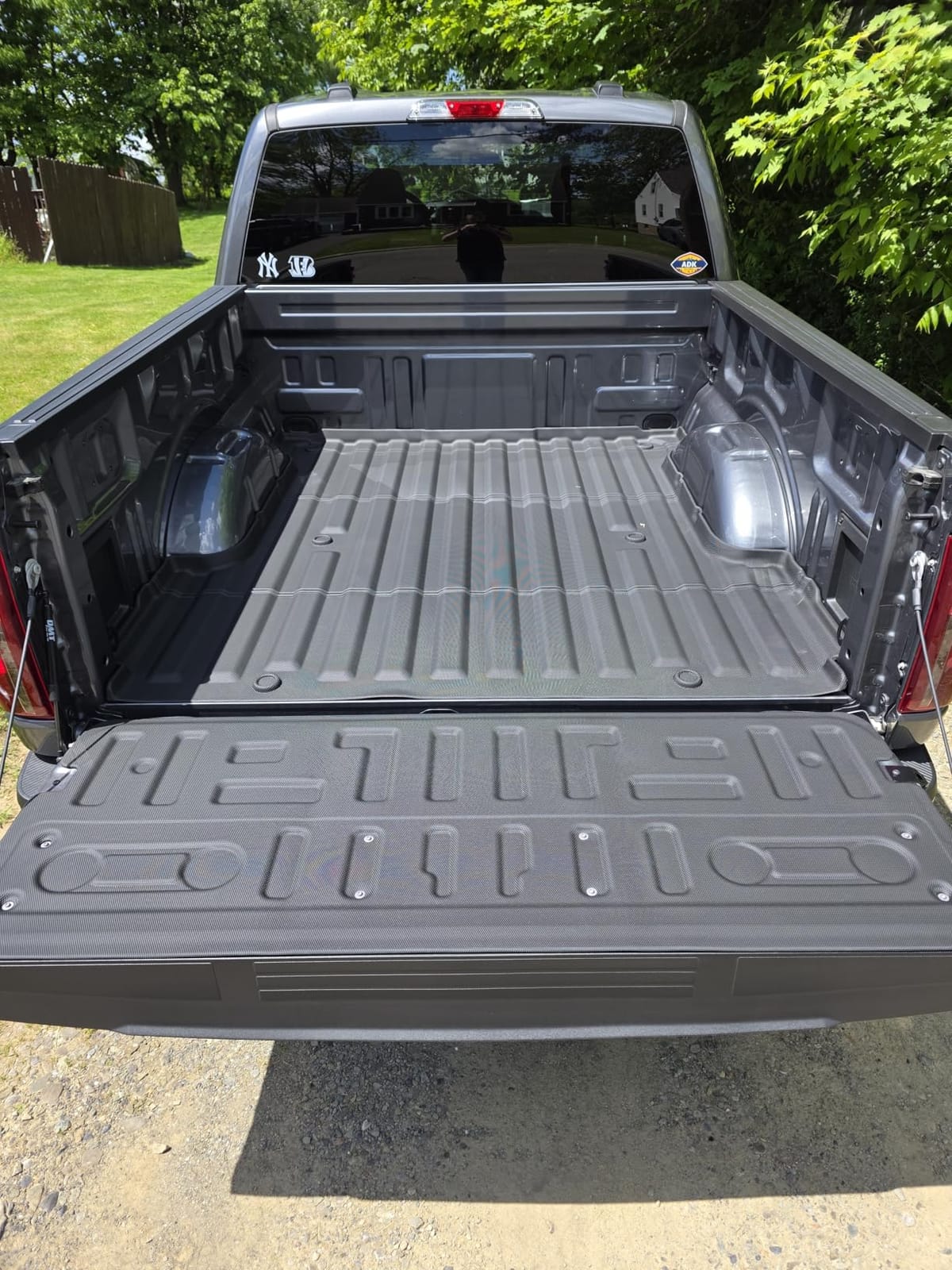 TripleAliners 5.5FT Truck Bed Mat for 2024-2026 Ford F150 & Lightning customer photo 1