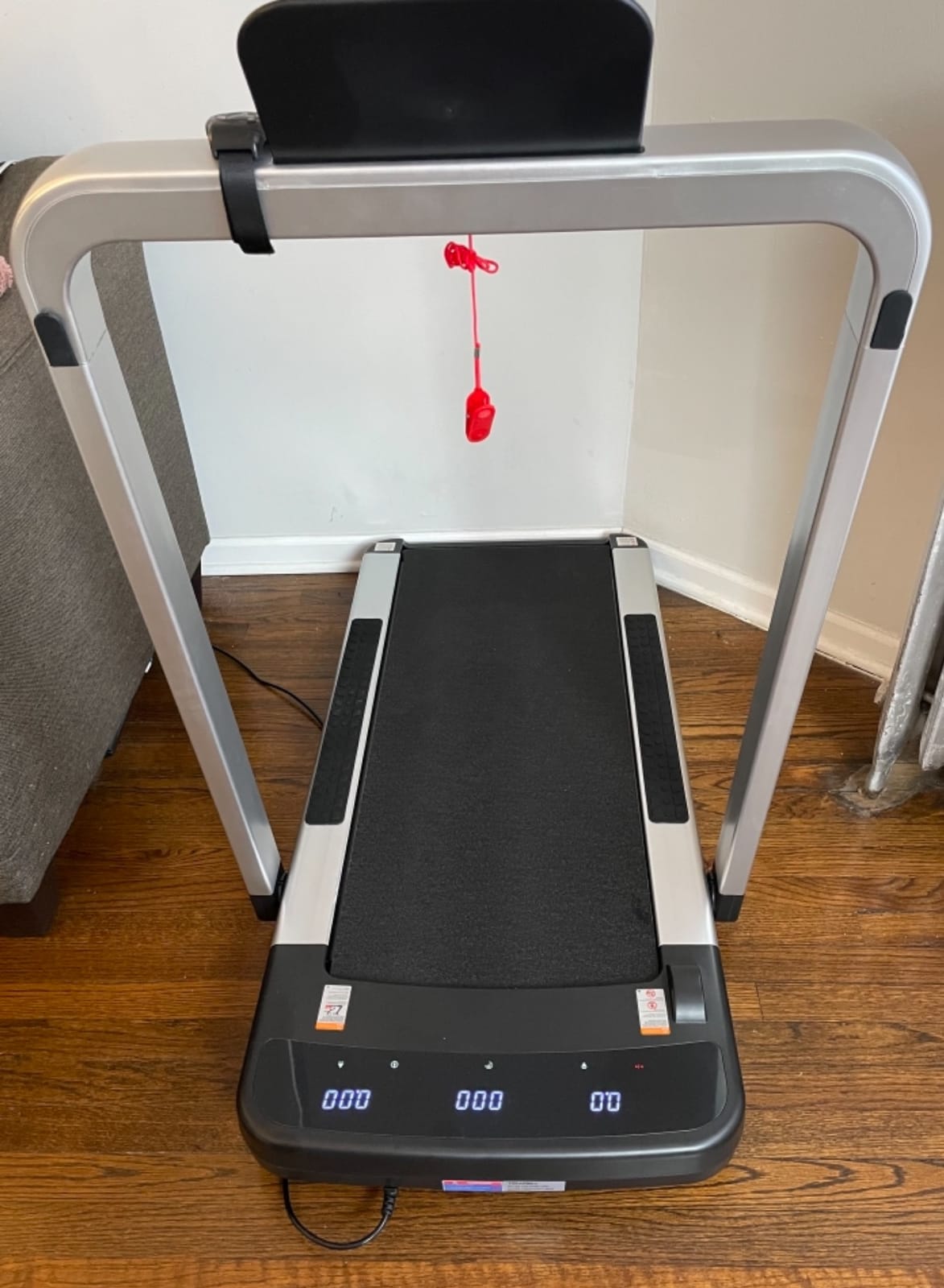 Height-Adjustable Desk Treadmill with 15% Incline for Home Office Workout customer photo 2